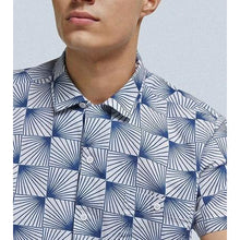 Load image into Gallery viewer, A short-sleeved bowling-inspired linen shirt with a geometric sun rays print in blue and white, featuring a convertible collar, left chest pocket, and mother of pearl buttons.